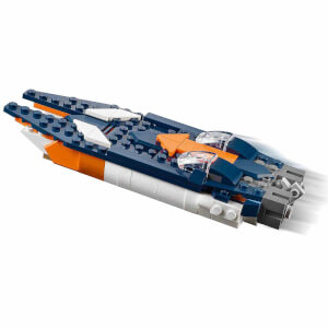 LEGO Creator 3’ü 1 Arada Süpersonik Jet 31126 - 7 Yaş ve Üzeri Çocuklar için Jet Uçağı, Helikopter ve Sürat Teknesi İçeren Oyuncak Yapım Seti (215 Parça)