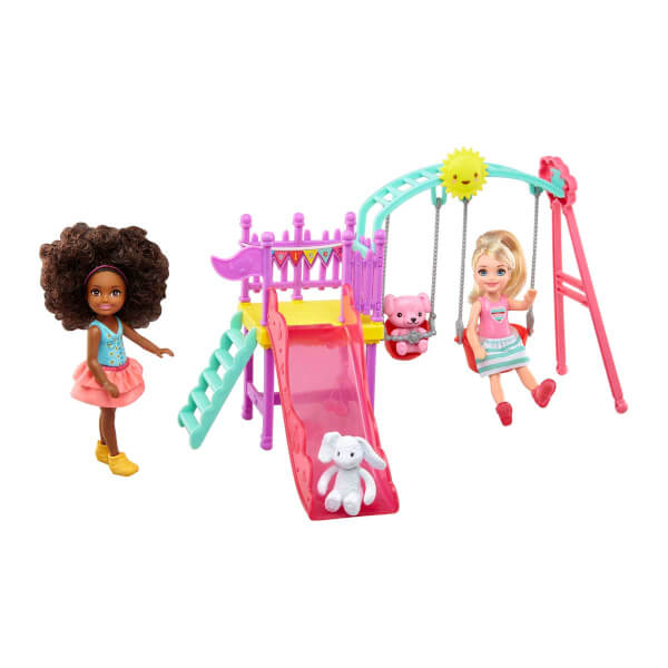 Barbie Chelsea ve Arkadaşı Oyun Parkında FTF93